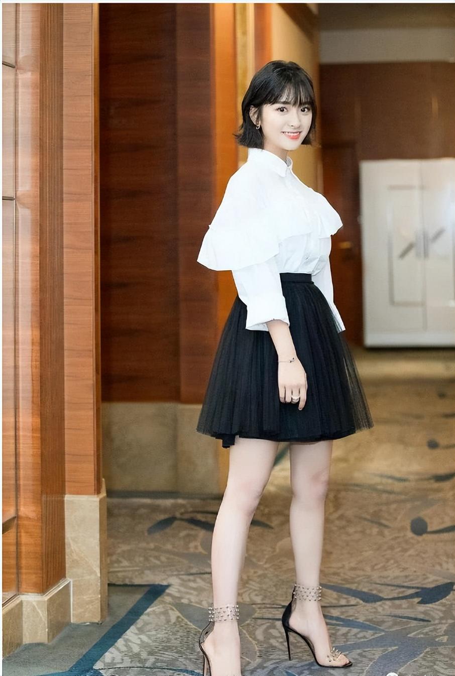 回顾娱乐圈的半截美人却被身材拖累