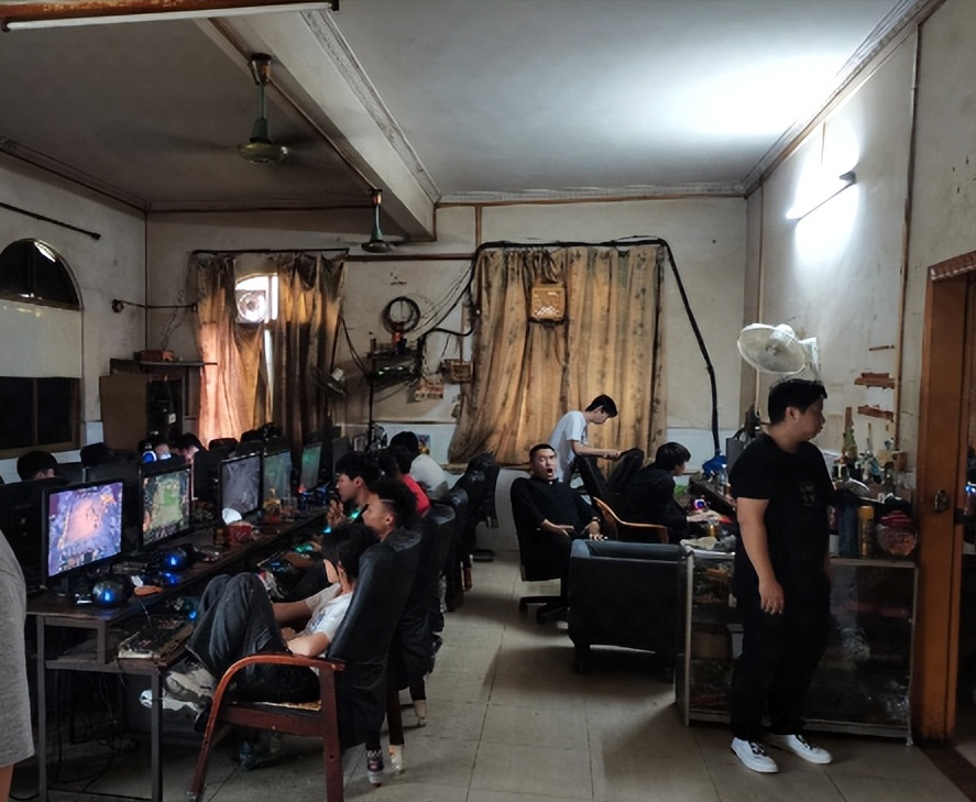 2017年湖北一名残疾产妇坚持生下52斤男婴如今过得怎样