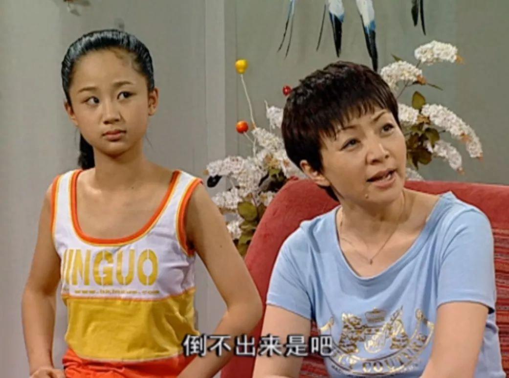 大嘴驴脸平胸明明长得难看却火遍大江南北她们到底凭啥