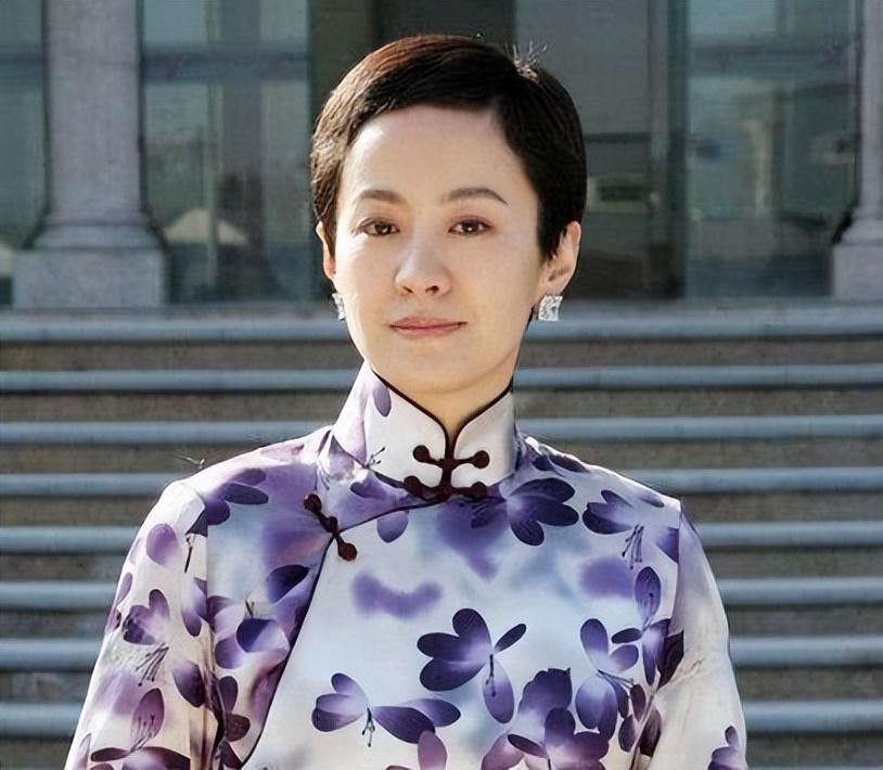 剧雪被名导丈夫捧红丈夫病逝后不愿演戏56岁至今未婚无子嗣