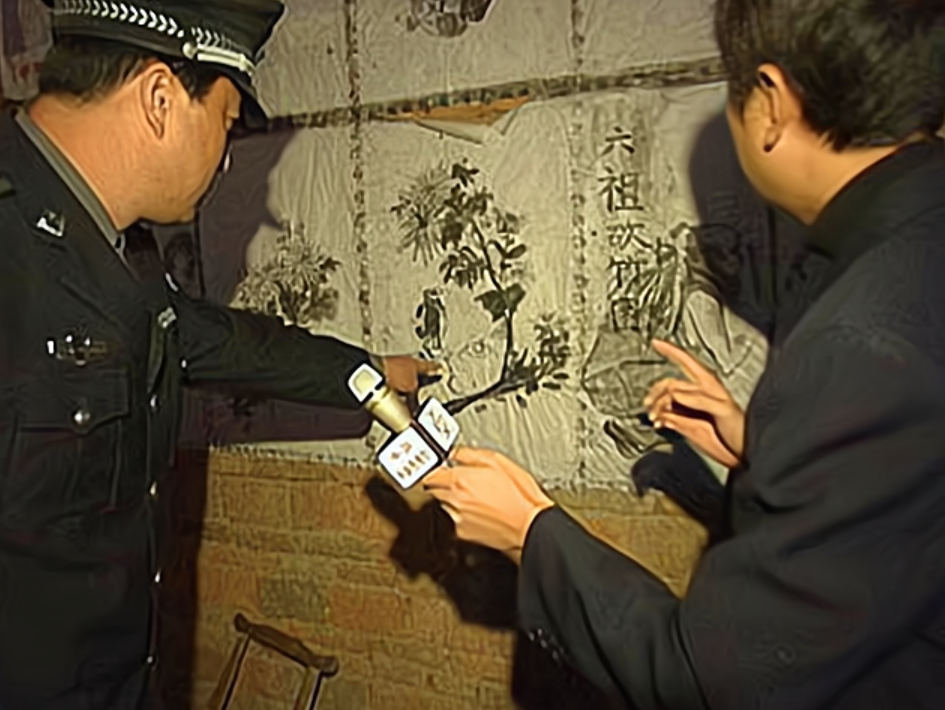 黄勇先是买了汽水送给路某某好套近乎,又不断地与他攀谈,打消路某某的