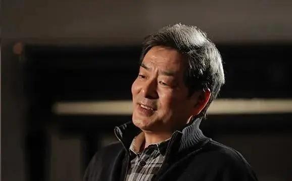 回顾英雄无悔播出25年6位主演境况大不同最美女配已离世