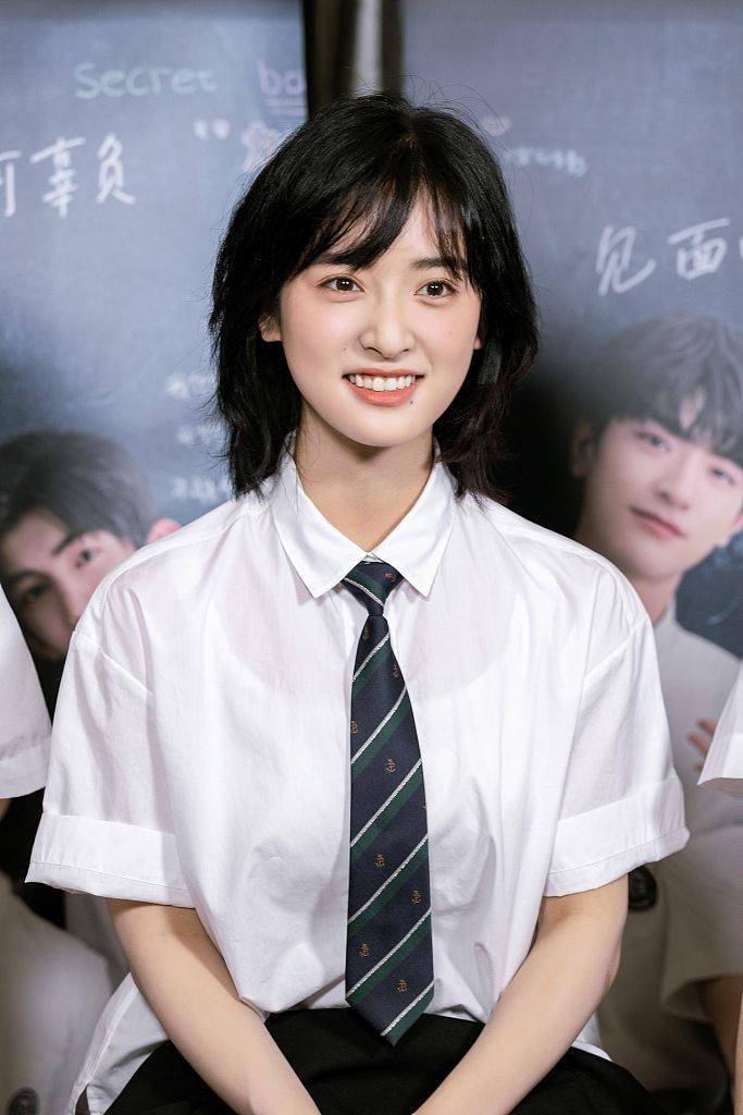 回顾娱乐圈的半截美人却被身材拖累