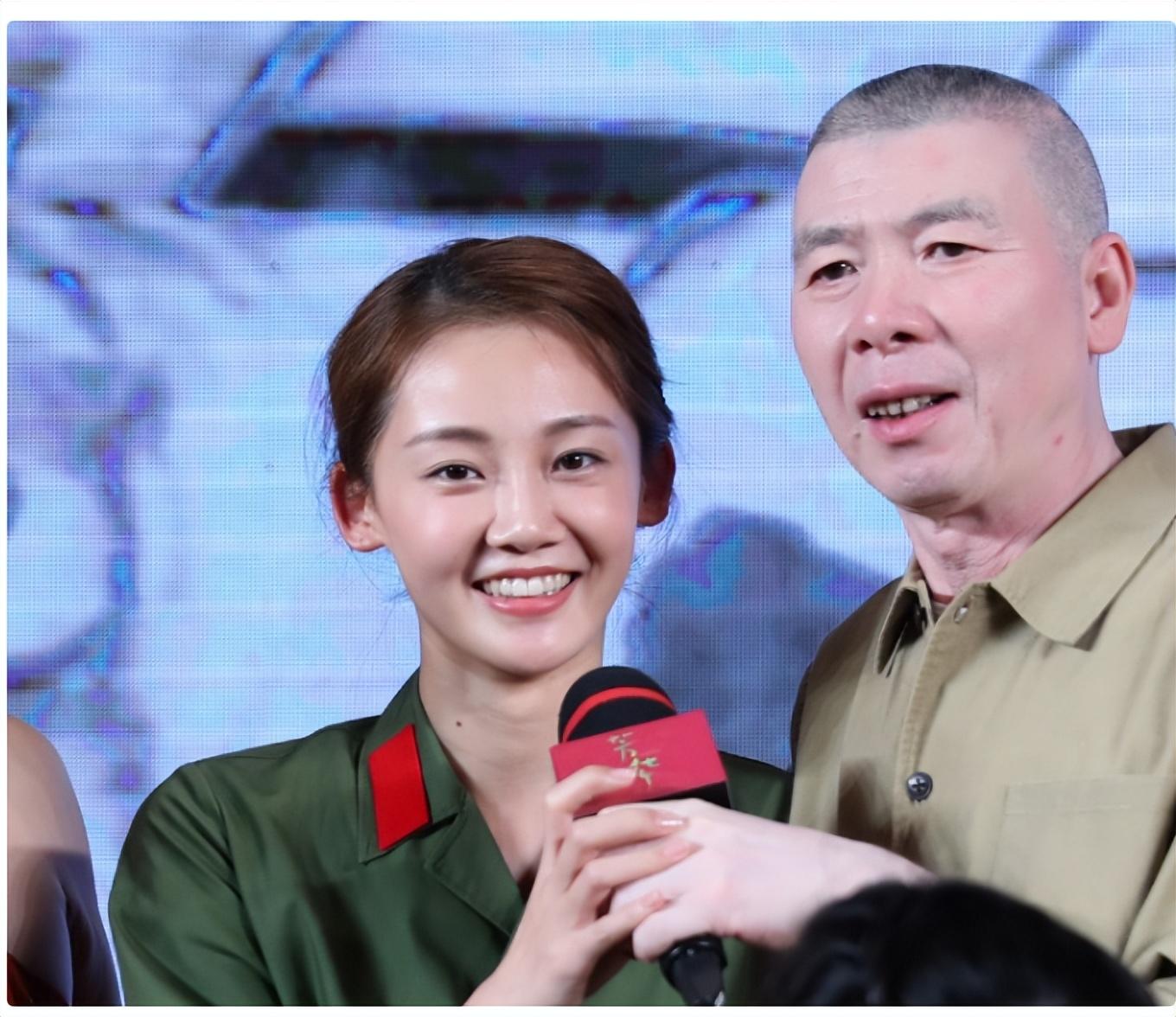 夫妻本是同林鸟但可惜了这一次徐帆也救不了冯小刚