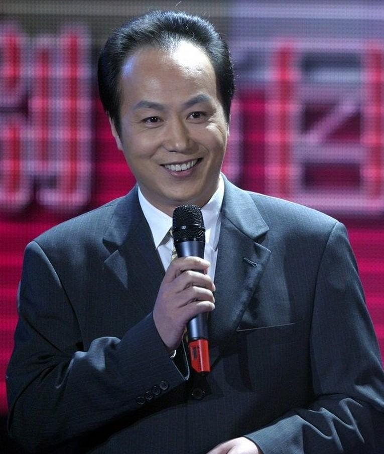 回顾央视再也见不到的4位主持人以为他们退休享福其实已离世