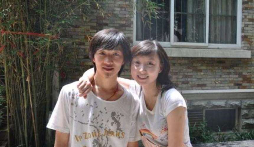 回顾主持人魏笑曾新婚24小时离世丈夫至今未娶父亲仍在怀念