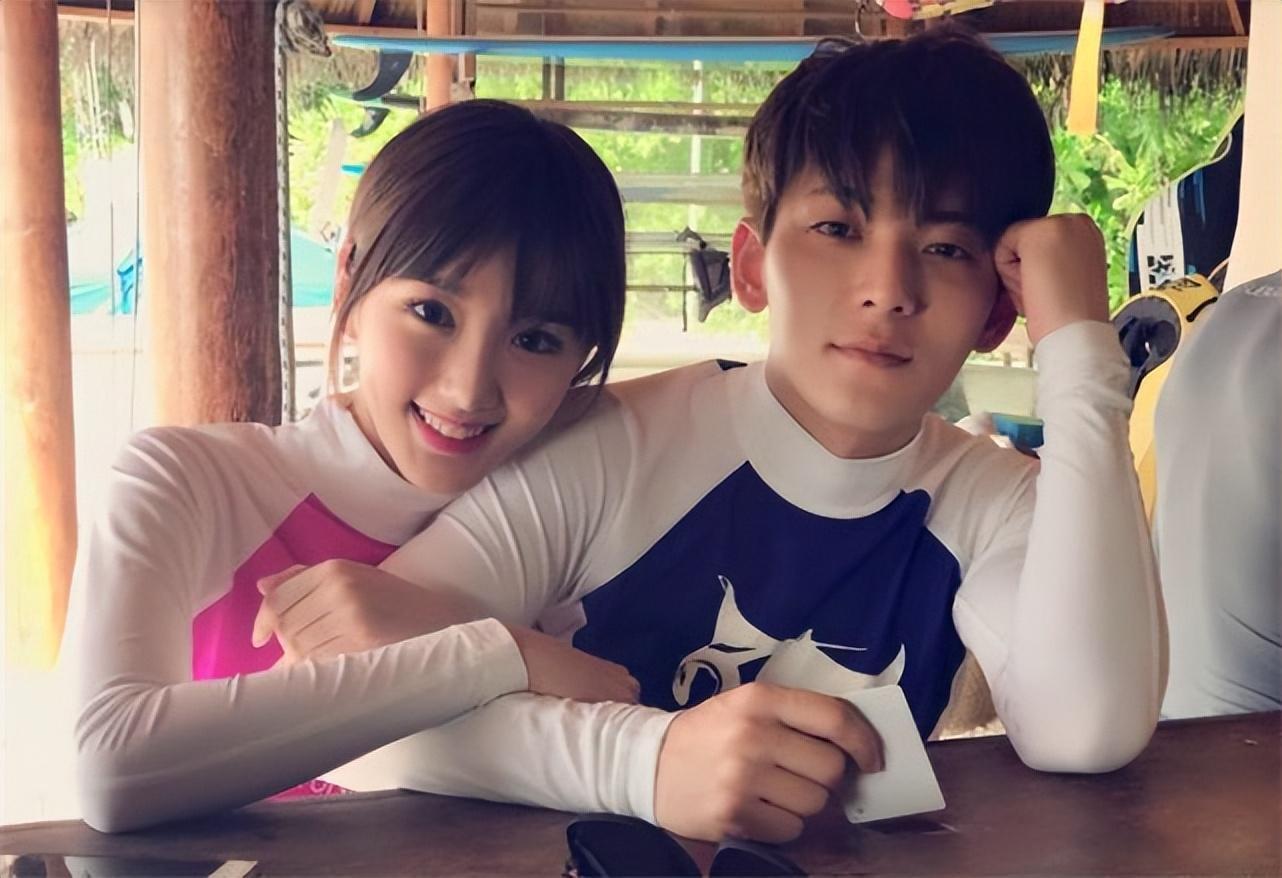 毛晓彤被亲爹敲诈5000万被4年男友背叛泪水和失望成就了她