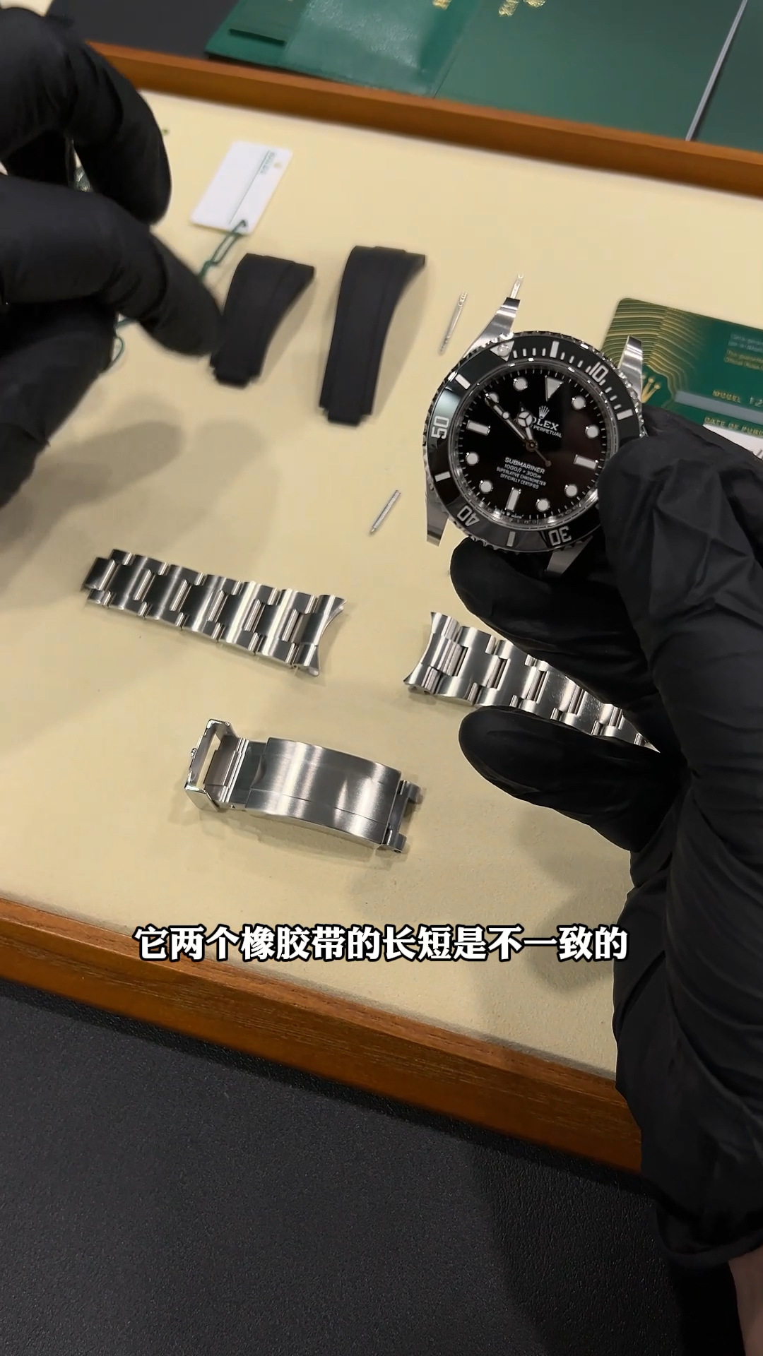 劳力士黑水鬼换胶表带好看吗?劳力士绿水鬼换橡胶表带好看吗?