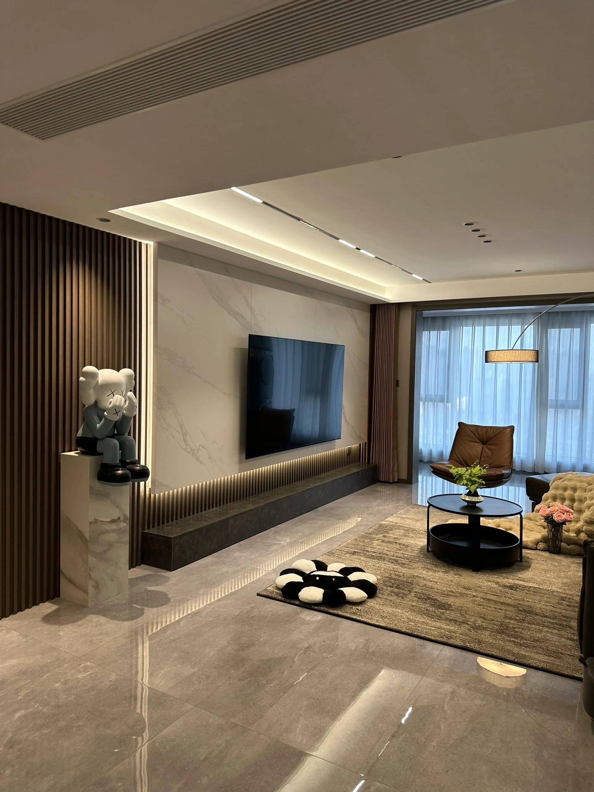 简易电视背景墙护墙板电视墙