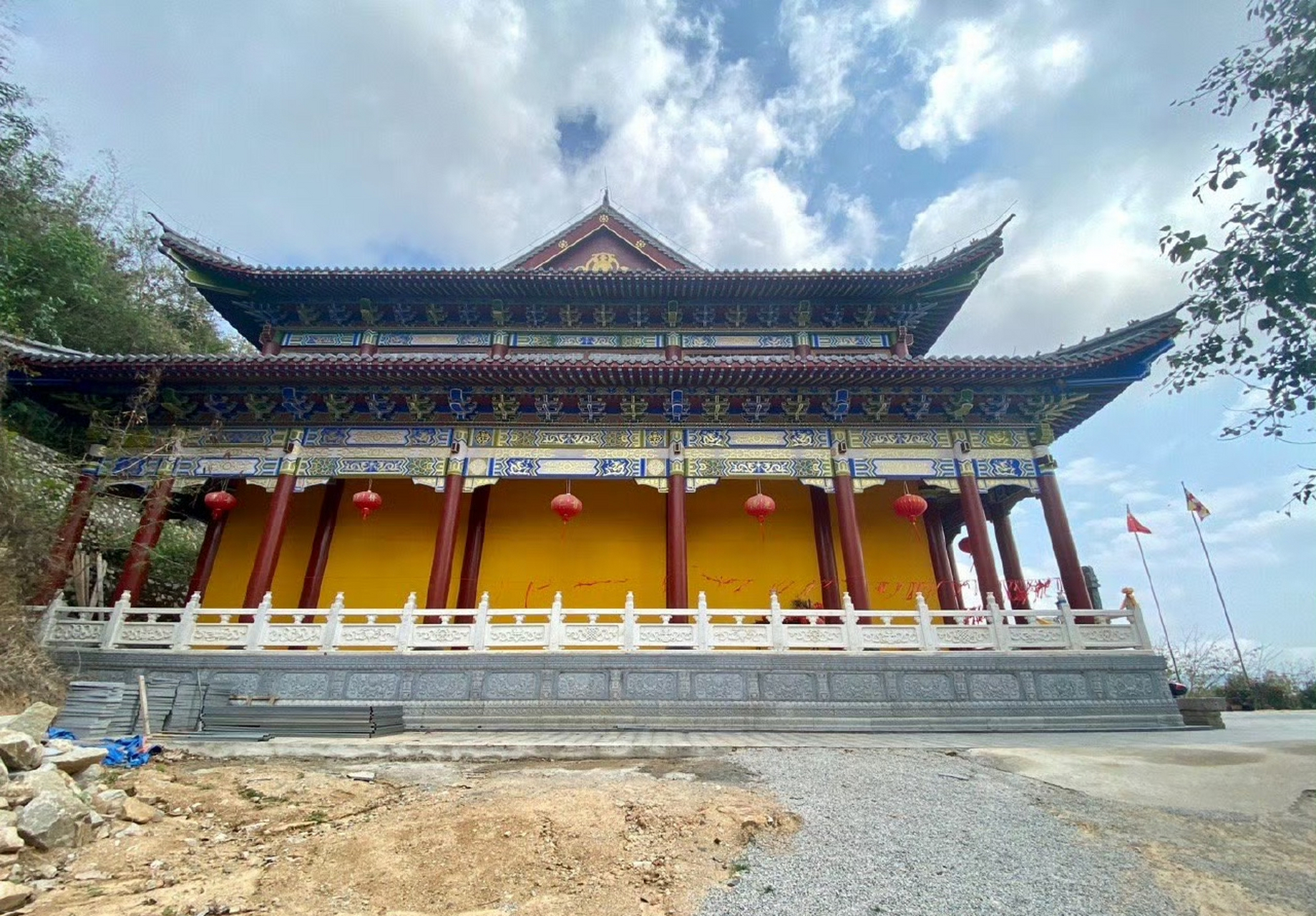 海南陵水黎族自治县境内的三昧寺  #本地mcn挑战赛