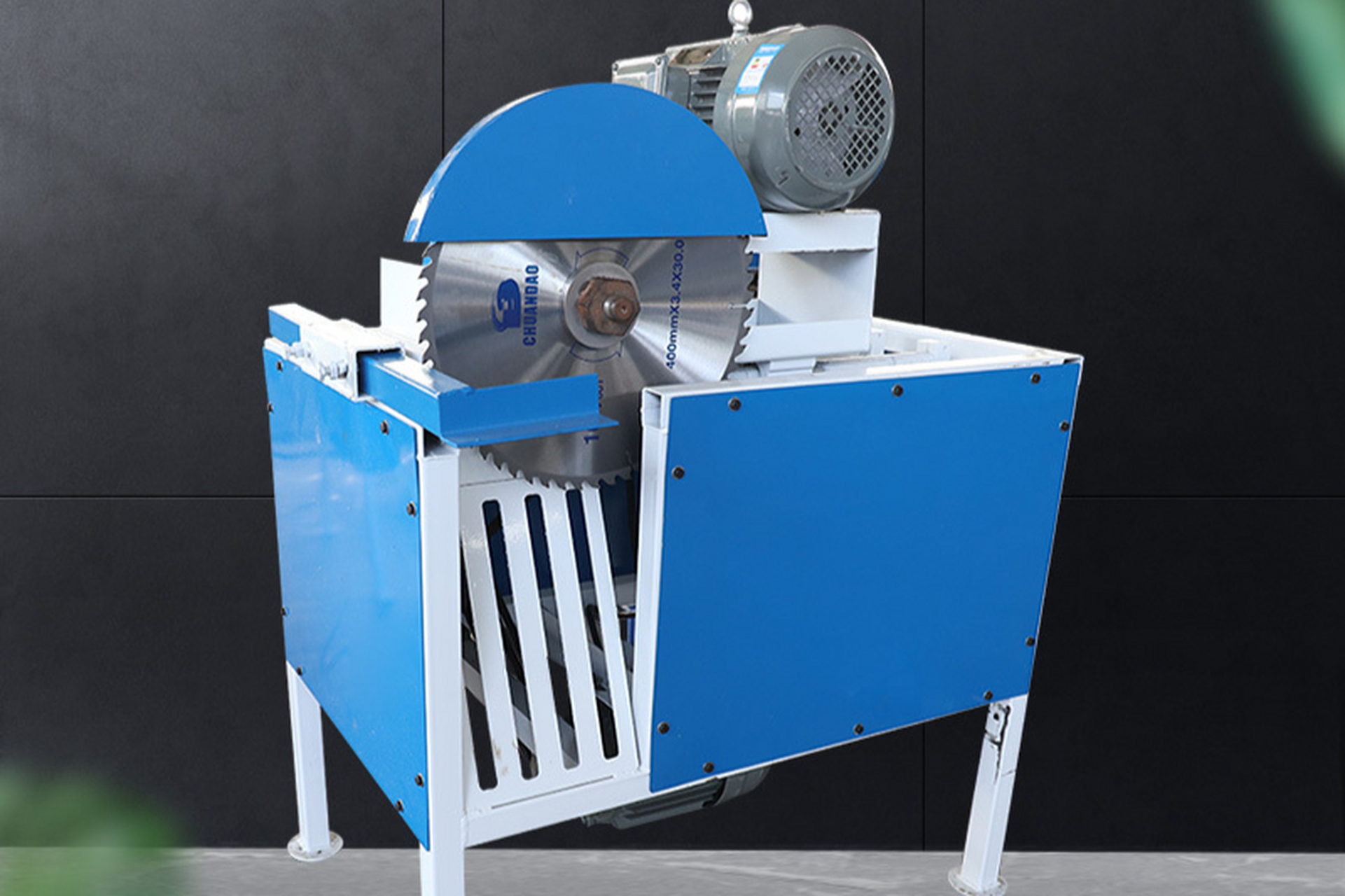 鲁丰牌多片锯,木材加工神器来袭!提升效率,保障品质轻松get√.