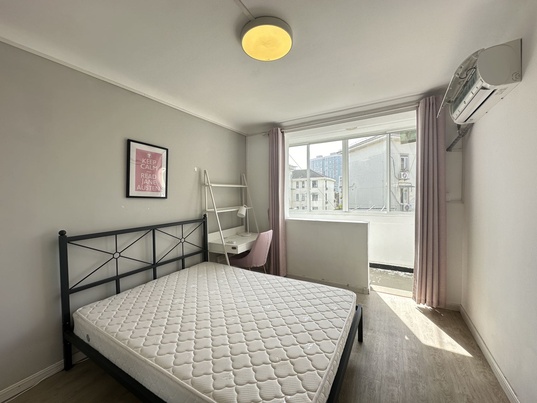 田林十一村 双南两室一厅出租 近桂林路地铁站 拎包入住随时看房