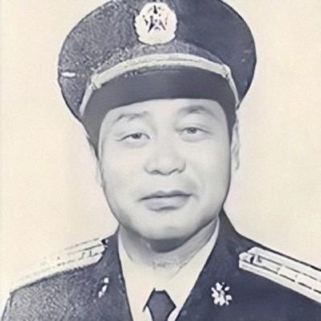 1996年收复台湾计划海空二炮三军齐出一少将叛变功亏一旦