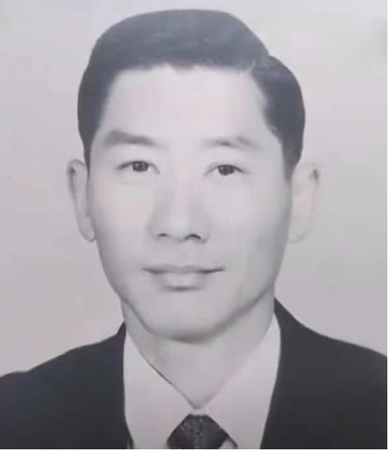 回顾台湾女儿来大陆寻离家45年父亲才发现父亲是无锡荣氏大家族