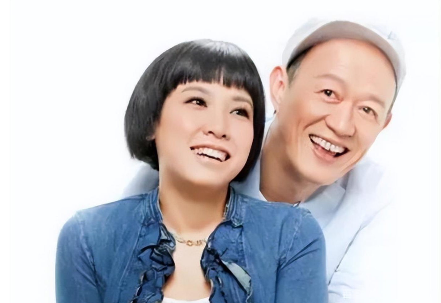 回顾他被称瑰宝级戏骨年轻时坚持不婚老年娶小25岁妻子生双胞胎