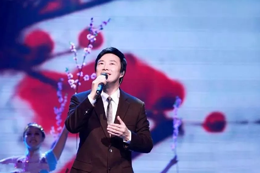 回顾67岁费玉清近况曝光与未婚妻有缘无分曾为姐姐还债