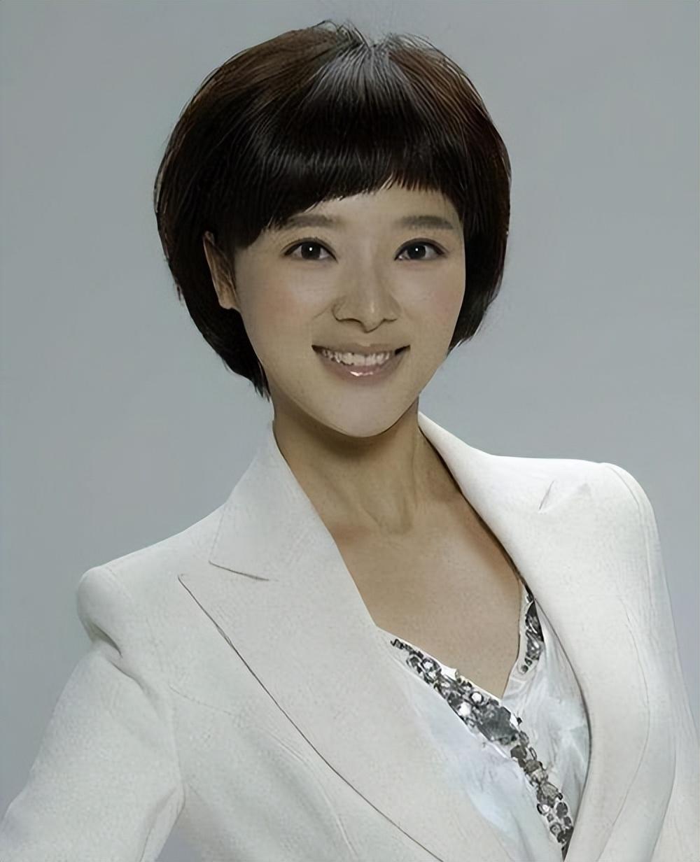 回顾主持人胡蝶:我这辈子最正确的决定,就是为陆川生下一儿一女