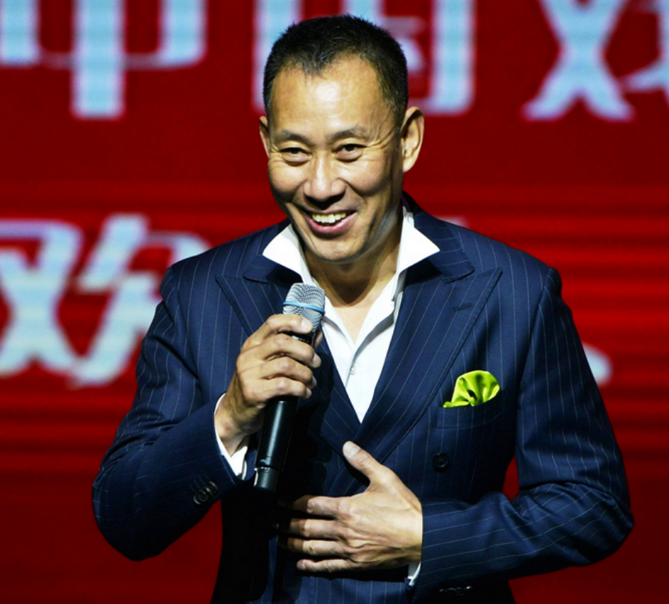 吴京安受父母影响,一生清明正气,没辜负自己演员的身份,也对得起观众