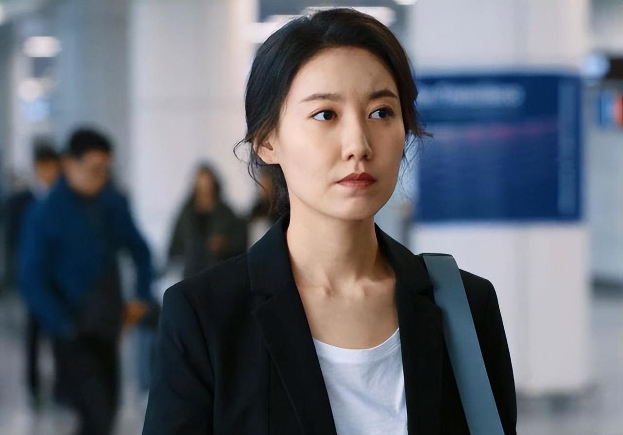 回顾高露出道25年无绯闻隐婚生下一儿一女现41岁越活越有魅力