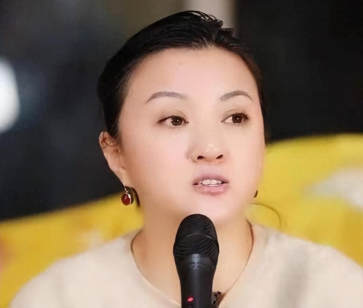 回顾金玉婷五次登上春晚做人低调谦和为人老实