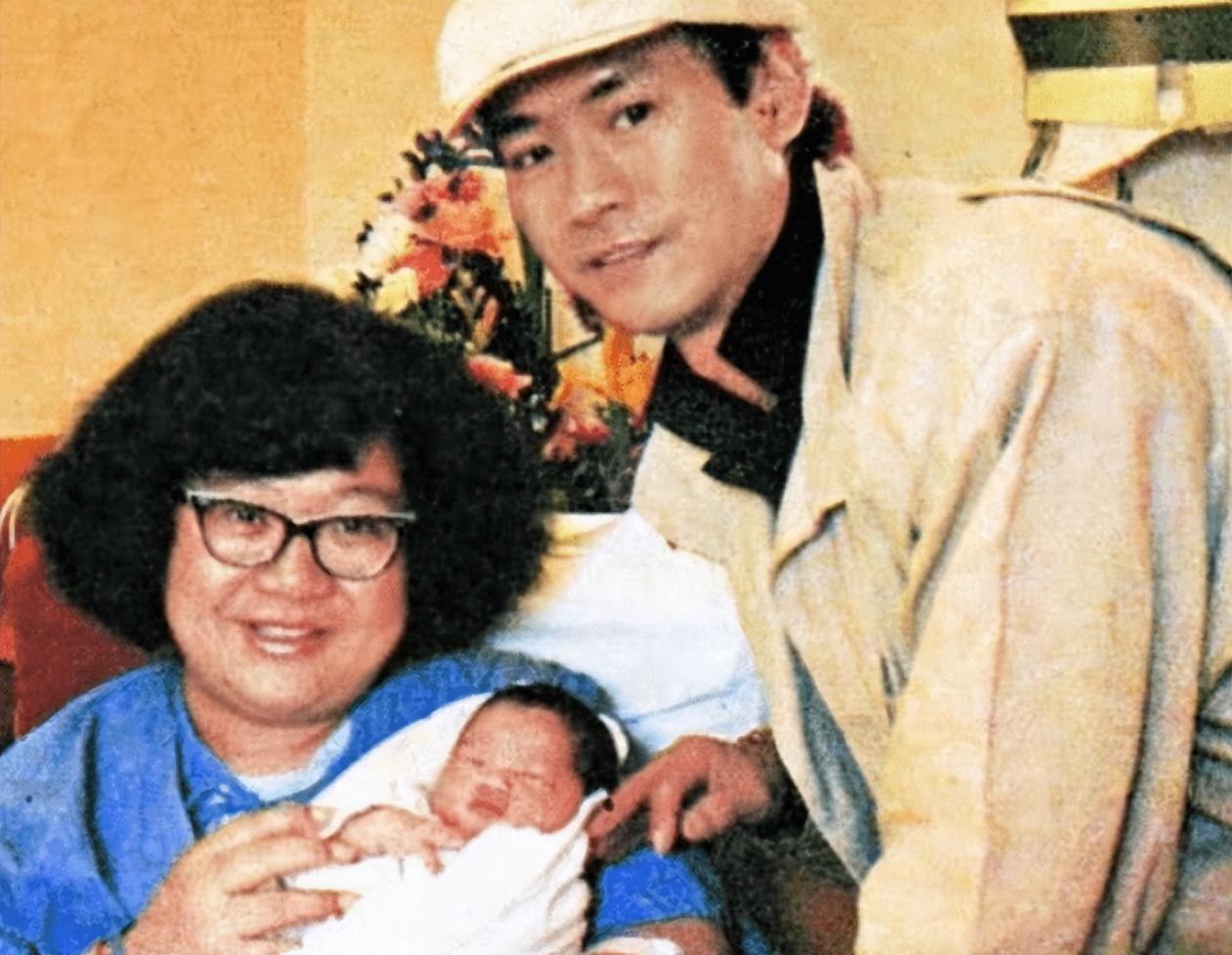 回顾郑少秋大女儿逝世现任妻子回应他们会全力配合卢慧茹