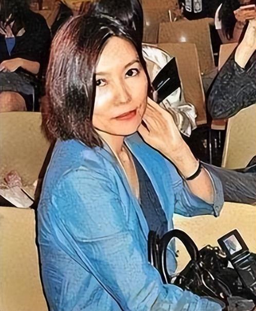 回顾郑少秋大女儿逝世现任妻子回应他们会全力配合卢慧茹