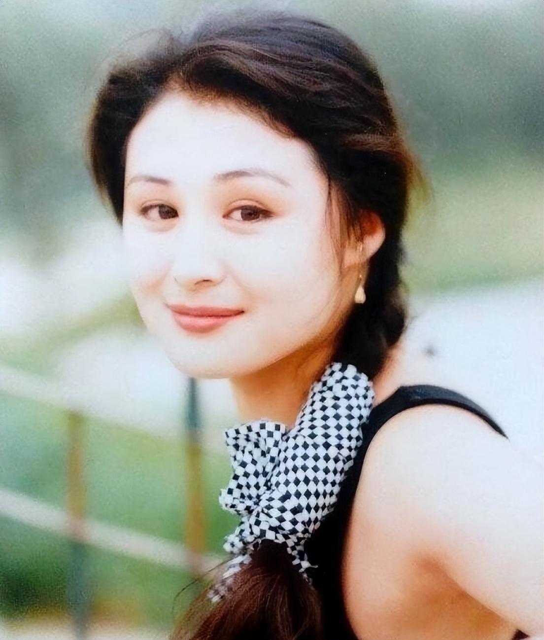 回顾无儿无女于月仙去世两年后丈夫张学松的选择令人泪目