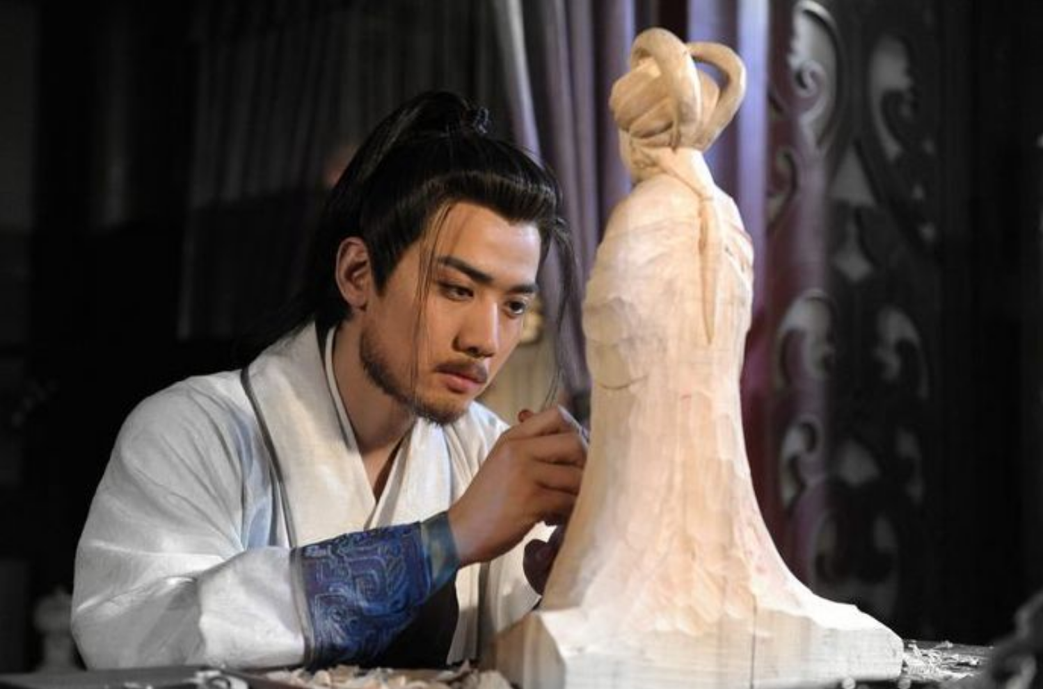 回顾他长得帅演技好低调娶妻如愿以偿生得一个漂亮女儿