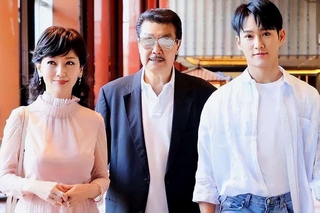 回顾新白娘子传奇播出30年赵雅芝风采不减许仙状态出人意料