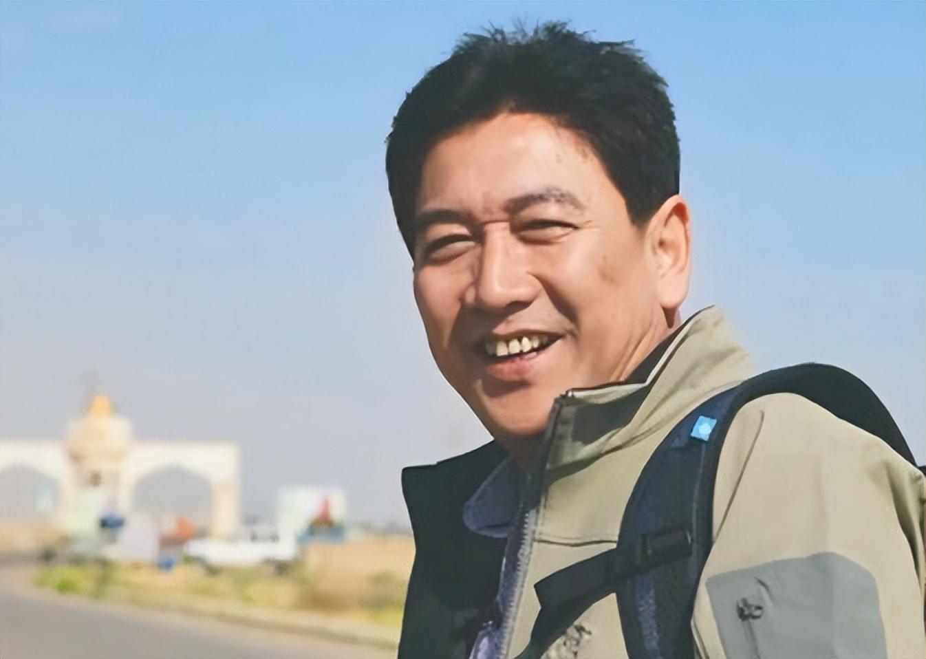 回顾水均益75岁智残哥哥至今未婚他养了哥哥一辈子不离不弃