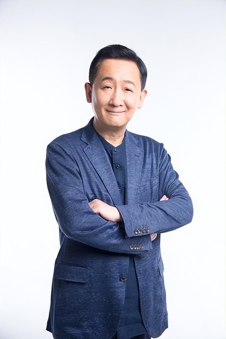 回顾演员梁天不参加妹妹婚礼大哥去世后看清英达愧对宋丹丹