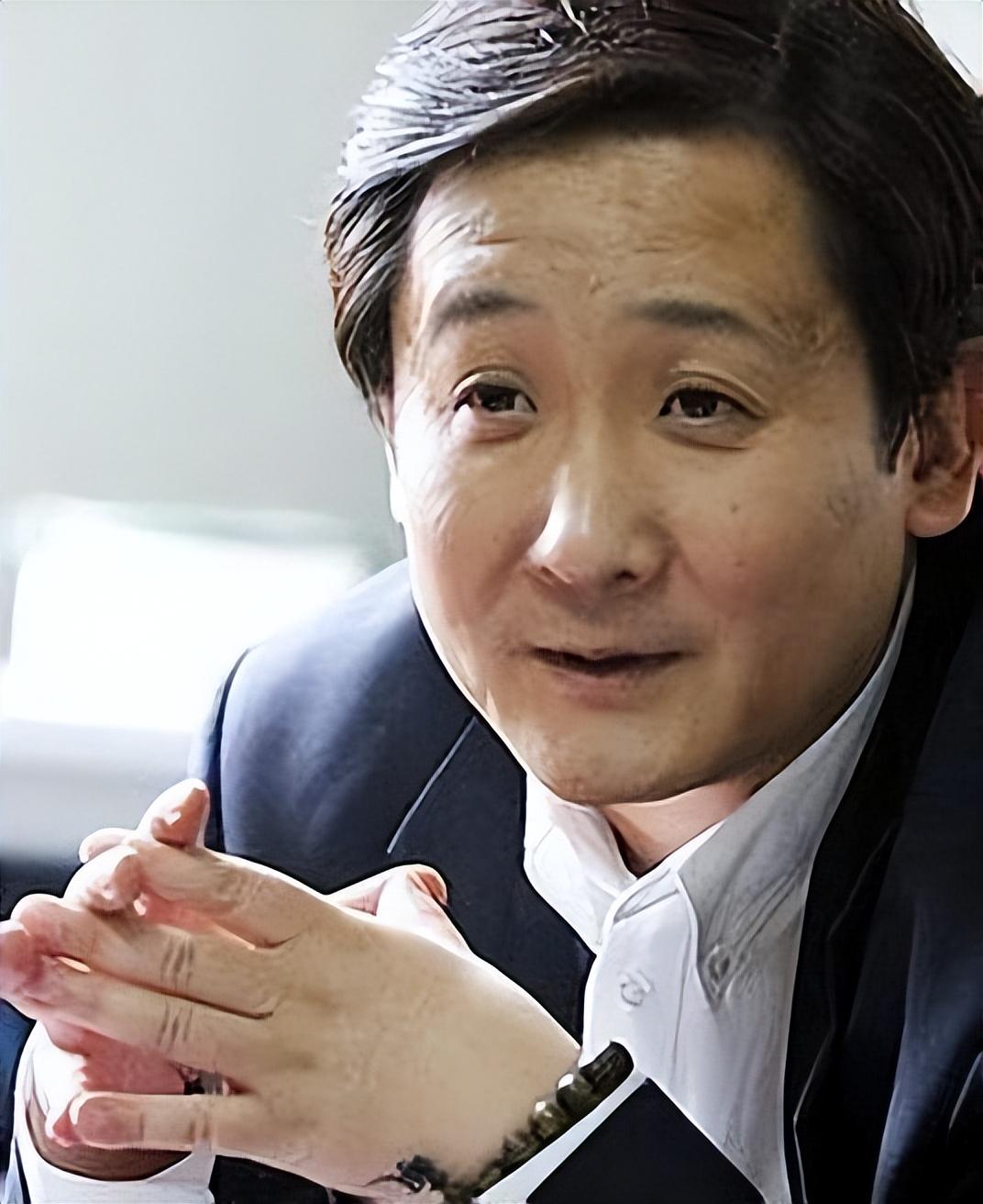 回顾演员梁天不参加妹妹婚礼大哥去世后看清英达愧对宋丹丹