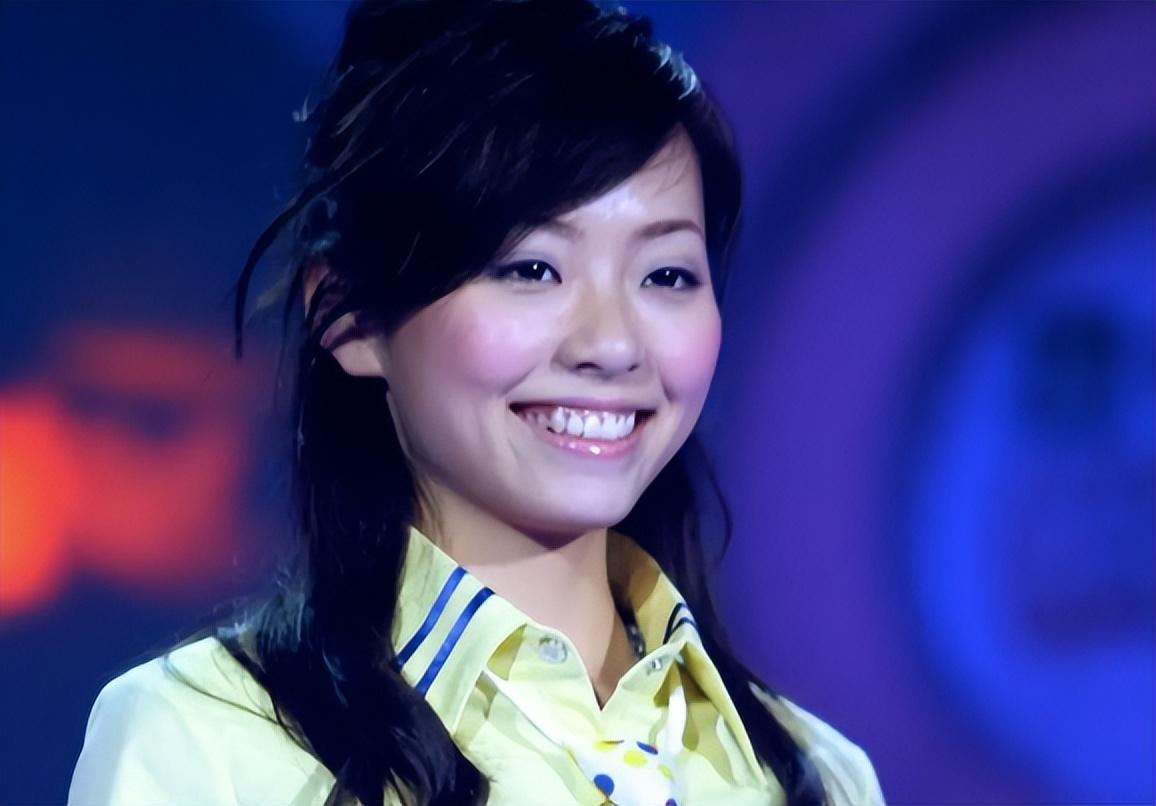 回顾张靓颖与冯轲相爱15年被骗6亿身家离婚后二人天差地别