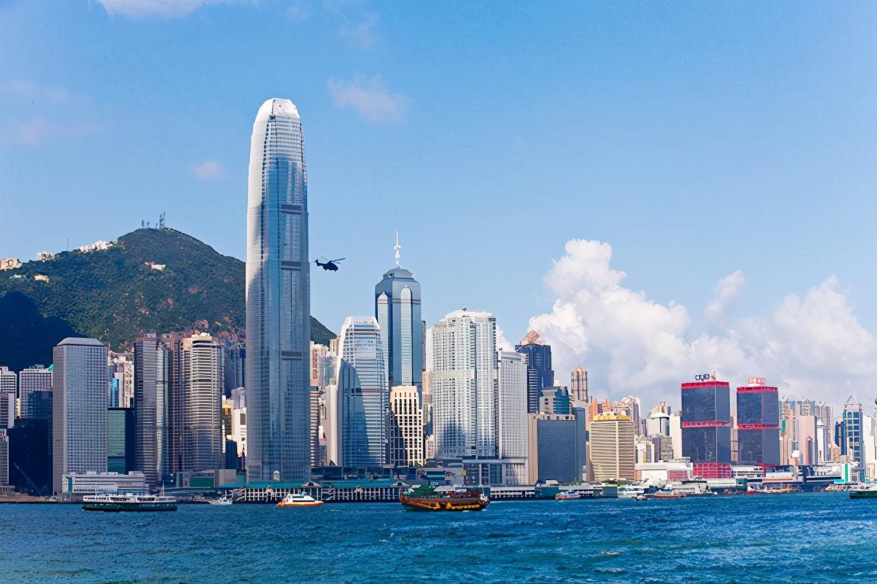 英国为阻止香港回归欲用48枚原子弹打击中国美国听后立马支持