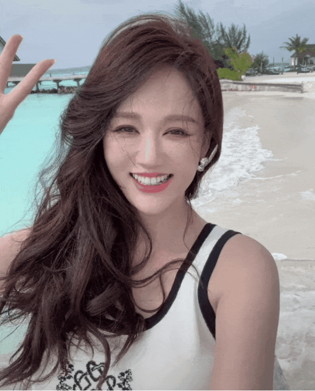 44岁陈乔恩突然发文自曝不生孩子内幕最担心的事还是发生了