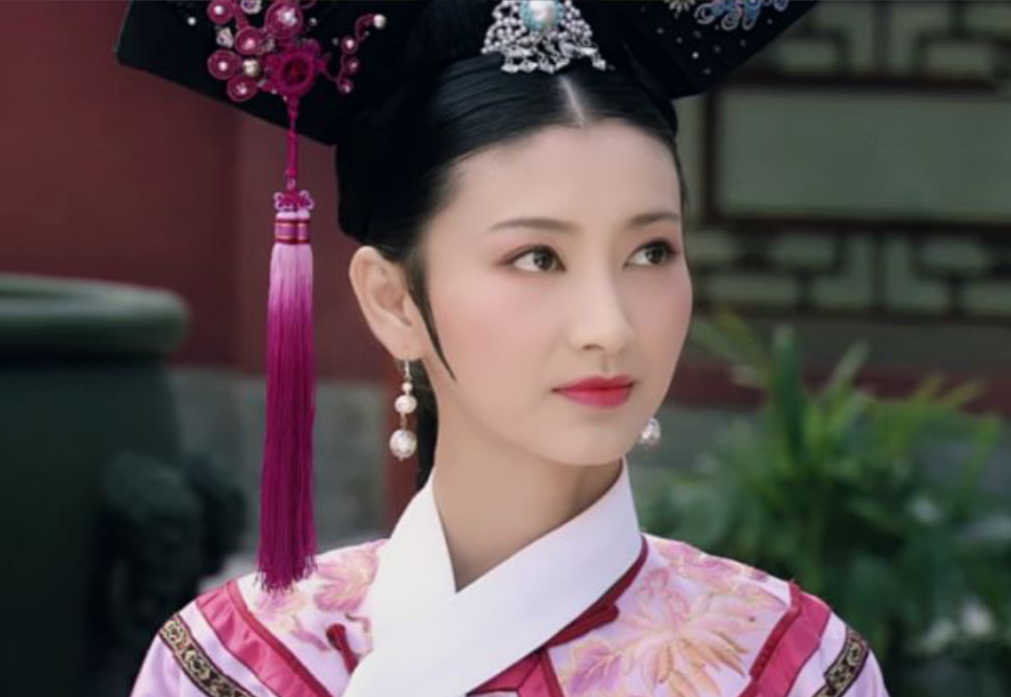 "沈眉庄"斓曦:当红时和男歌手低调结婚,11年过去,现状如何?