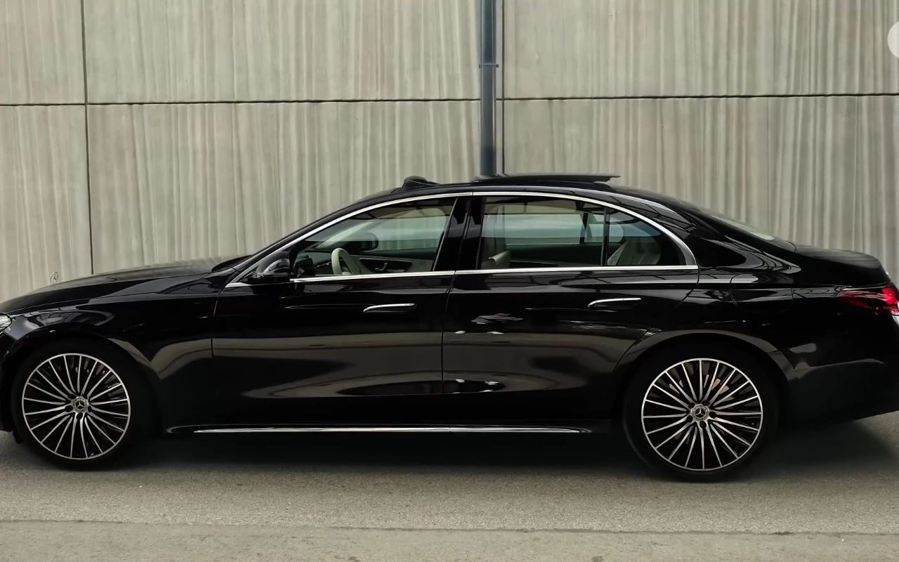 嵌标90小奔立标90宝马标90奥迪标比较常规一点的汽车车标布局