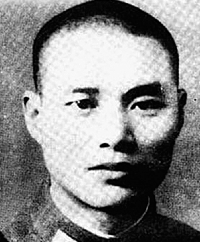 1981年沈醉与前妻阔别30多年重逢告诉前妻现任叫我三哥吧