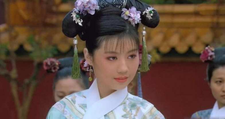 回顾暖春开播15年小花齐如意长成大美人爷爷奶奶已离世