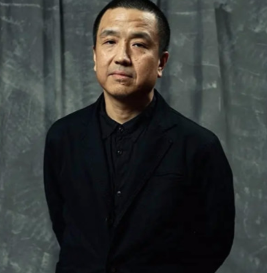 回顾曾剑娶二婚梅婷为妻婚后把她宠成宝儿女双全幸福美满