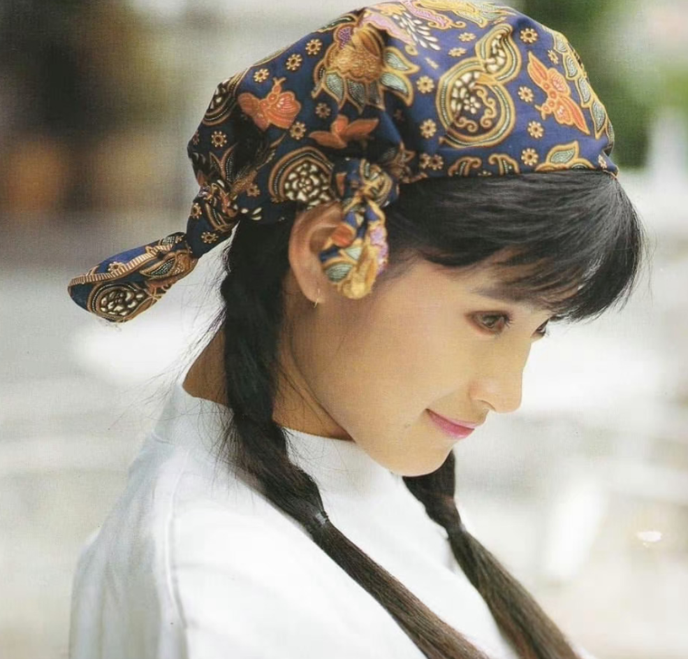 回顾女神方季惟一生从未谈恋爱不寂寞也无遗憾56岁仍是处女