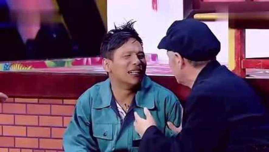 宋小宝从岌岌无名到名满全国,用来整整15年的时间,但是他败坏自己的