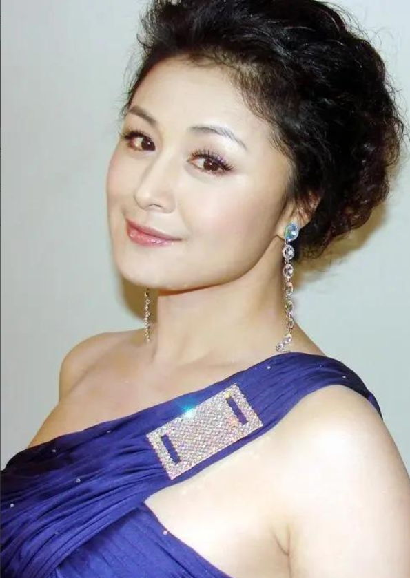 回顾无儿无女于月仙去世两年后丈夫张学松的选择令人泪目