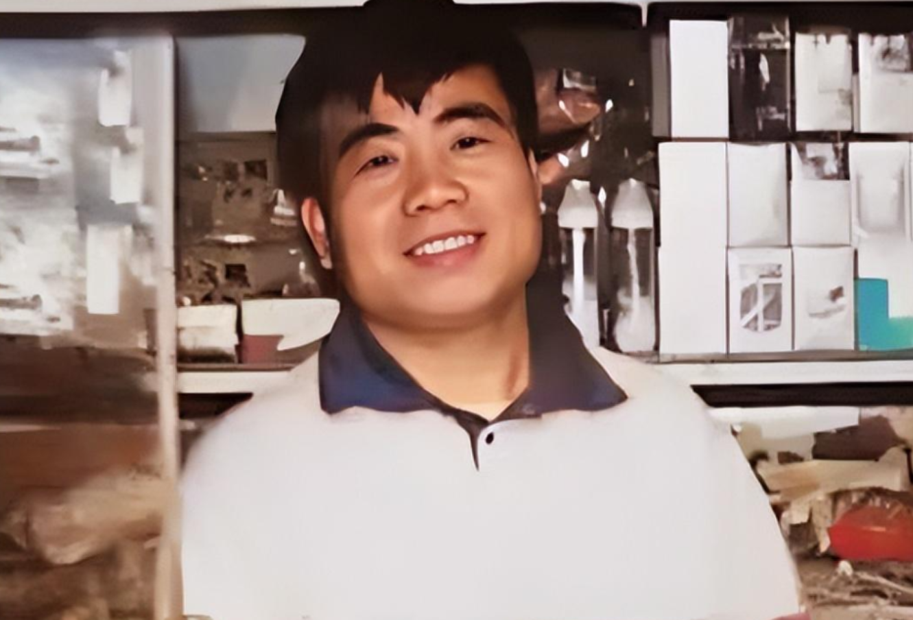 回顾宋文华身高仅15米妻子却比他高10厘米矮个子男也有春天