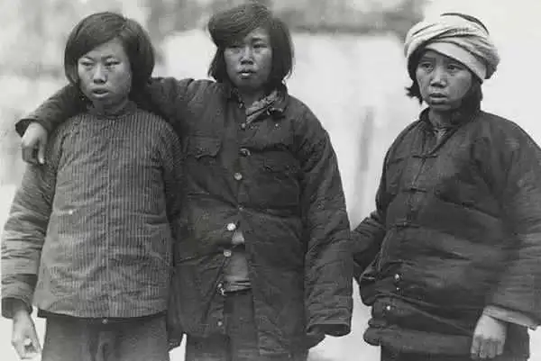 1936年赵玉仙被捕,身怀六甲,日军对她剖腹取出婴儿