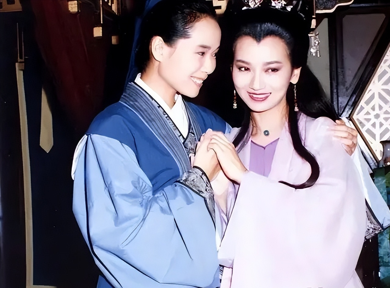 回顾新白娘子传奇播出30年赵雅芝风采不减许仙状态出人意料