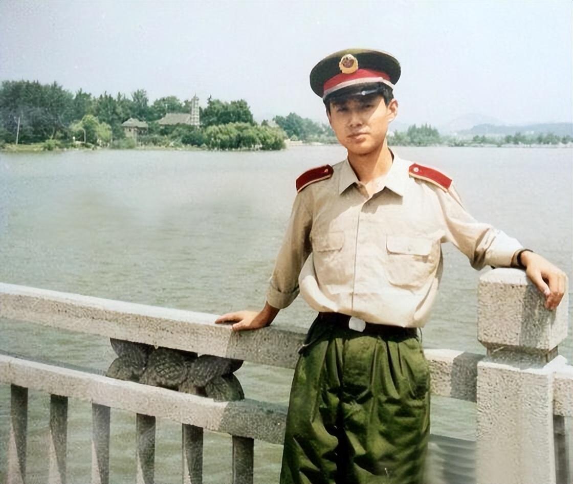 回顾演员郭广平出道多年零绯闻35岁娶小11岁妻子感恩岳父母