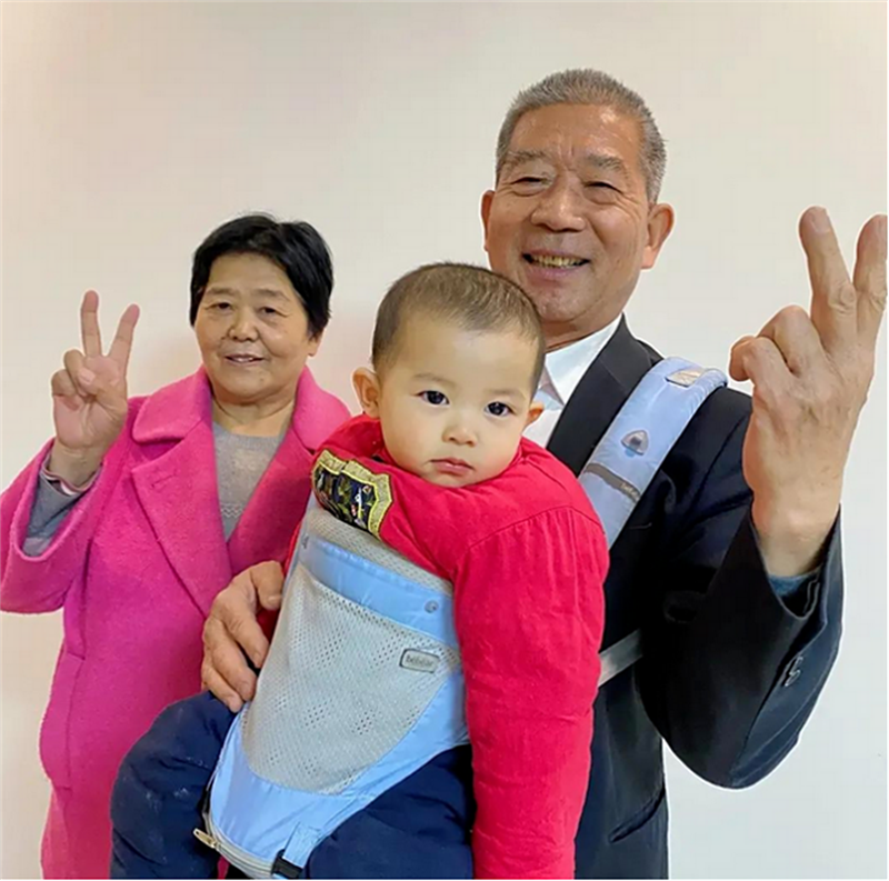 2019年67岁大妈意外怀孕坚持要生称不会麻烦子女如今怎样了