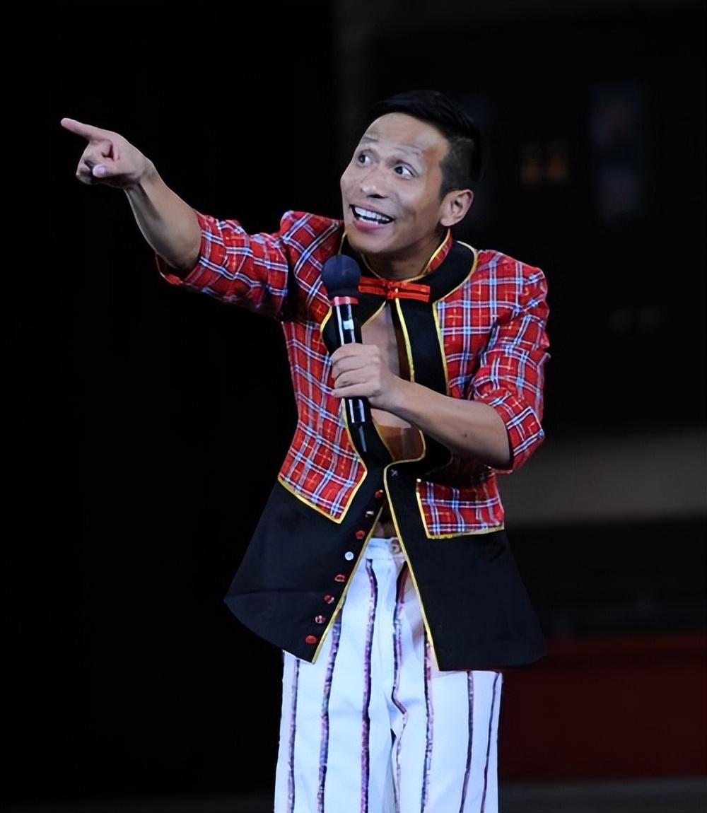 回顾小品演员宋小宝娶粉丝王雪成人生赢家