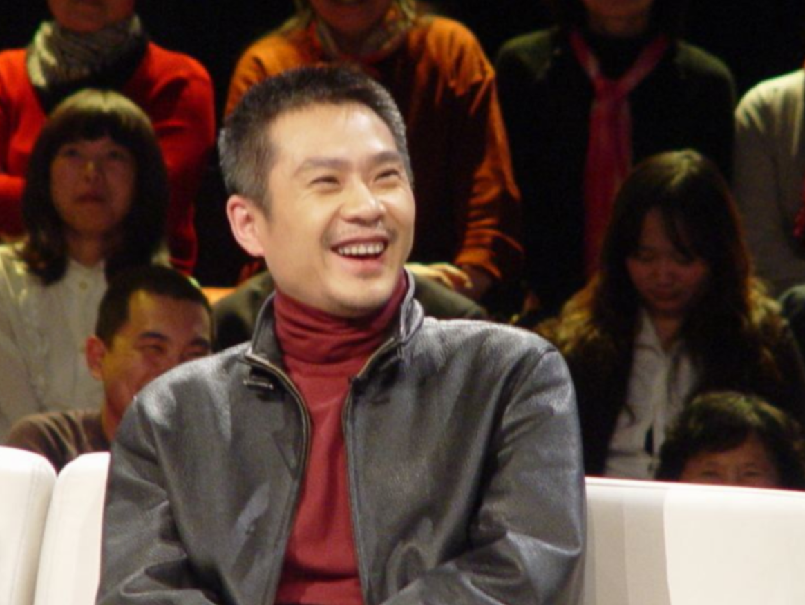 回顾演员任帅戏红人不红与丑妻相爱20年她有什么魅力